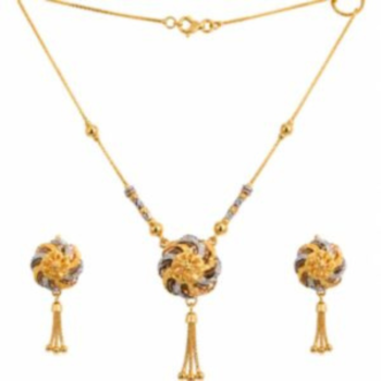 22K Twisted Floral Gold Pendant Set for Women