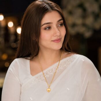 Heart Pendant Gold Chain